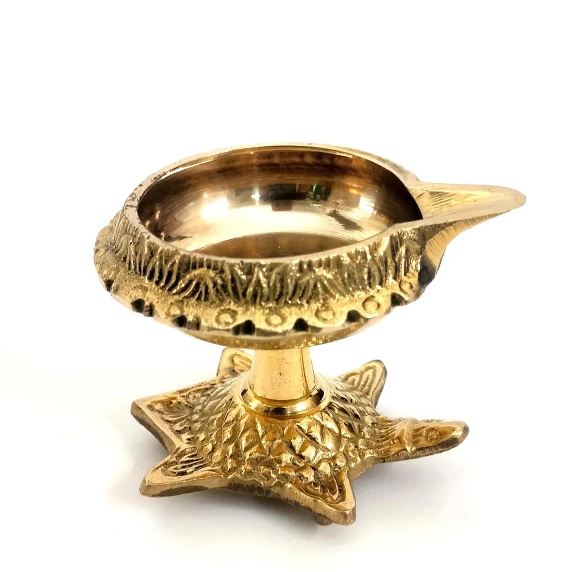 Tangeine Handcrafted Brass Tortoise Kuber Oil Lamp (Diya) – Traditional Kuber Diya Pooja Deepam for Home Temple, Office & Spiritual Décor (Diameter- 6.5 cm)-image-5