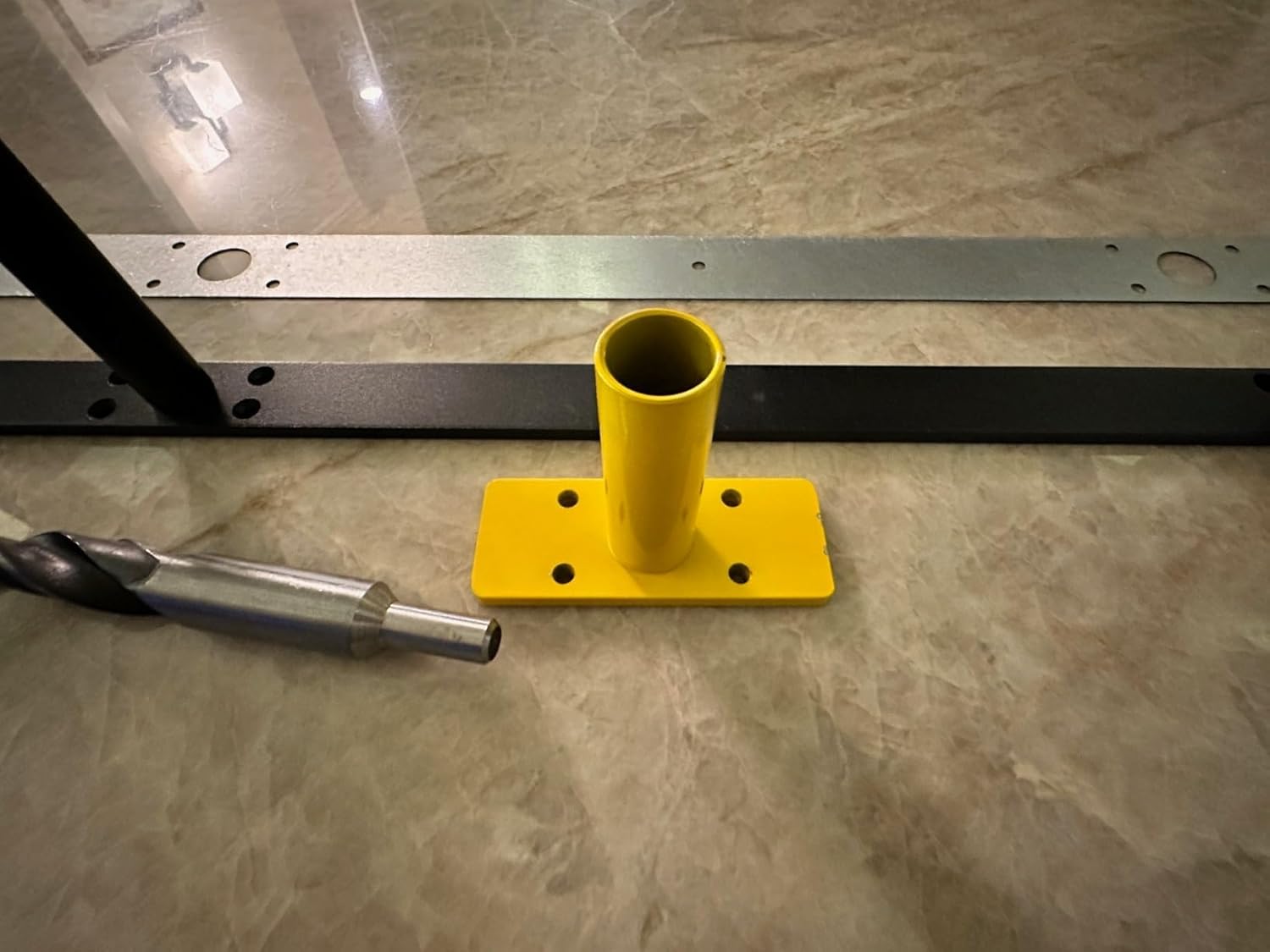 16'' Heavy-Duty Hidden Floating Shelf Bracket – 210 LBS Max Load (Mounted on Studs), Floating Mantel Bracket for Fireplace & Wall Shelves, Includes Easy Installation Kit（16 inch Brackets）