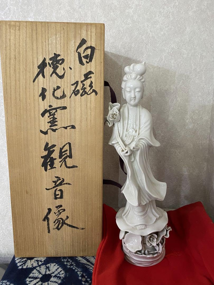 徳化白磁　観音像 楽天市場】観音像 徳化窯白磁 聖観音菩薩 インテリア オブジェ