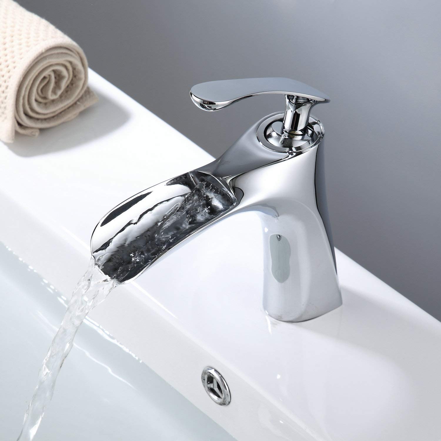NEWRAIN Einloch-Waschbeckenarmatur Chrom – Einhebel-Messing-Wasserhahn Fürs Badezimmer, Inkl. Ablaufgarnitur & Anschlussleitungen