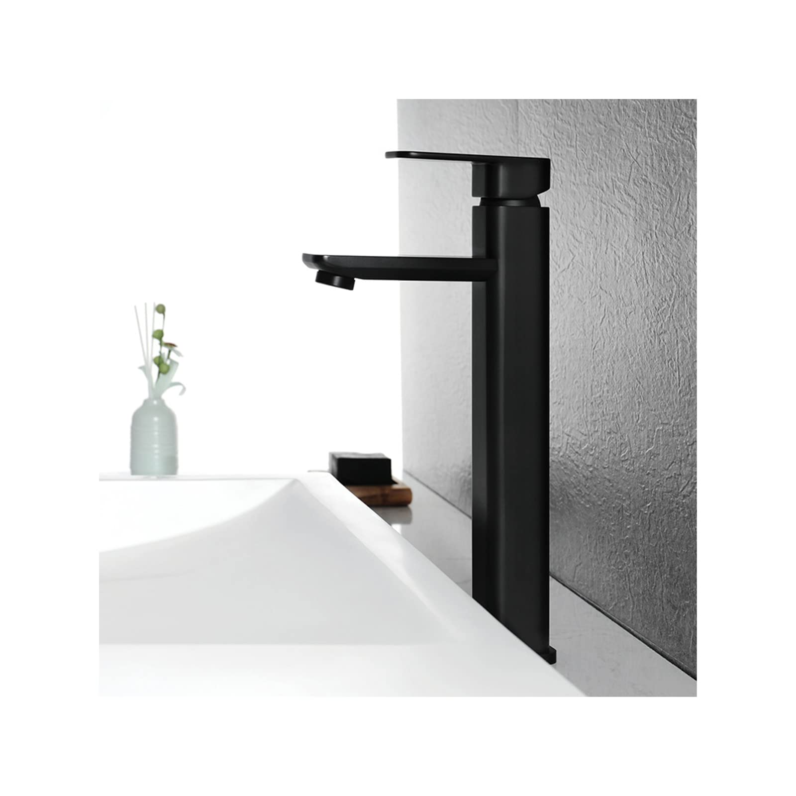 Mitigeur de lavabo en laiton de haute qualité pour une salle de bain moderne