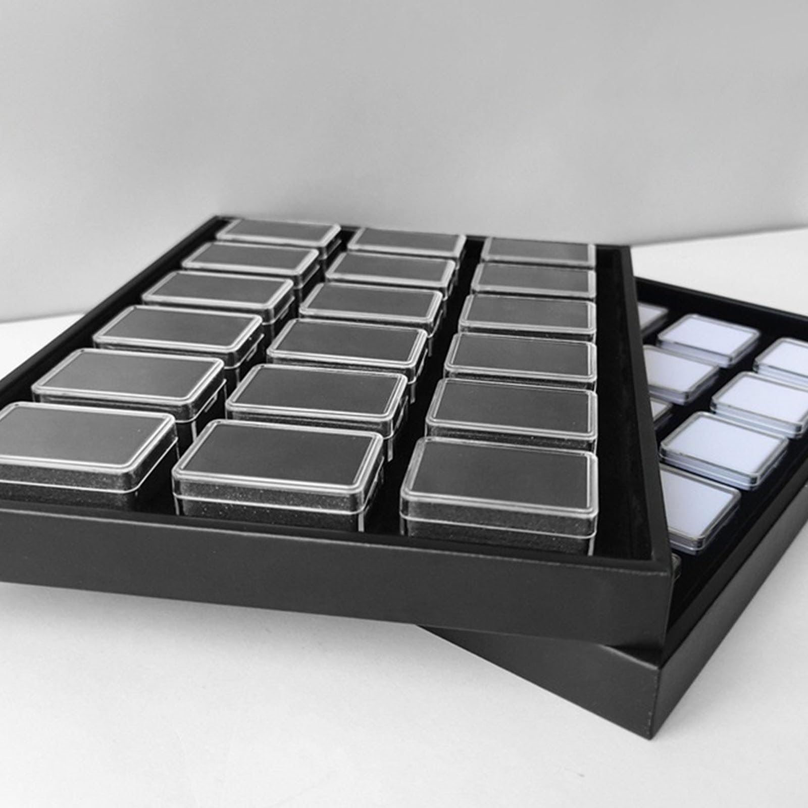 Caja de almacenamiento y exhibición de piedras preciosas Organizador de 18 ranuras para joyas y coleccionables de diamantes con protectora transparente Vitrina de diamantes