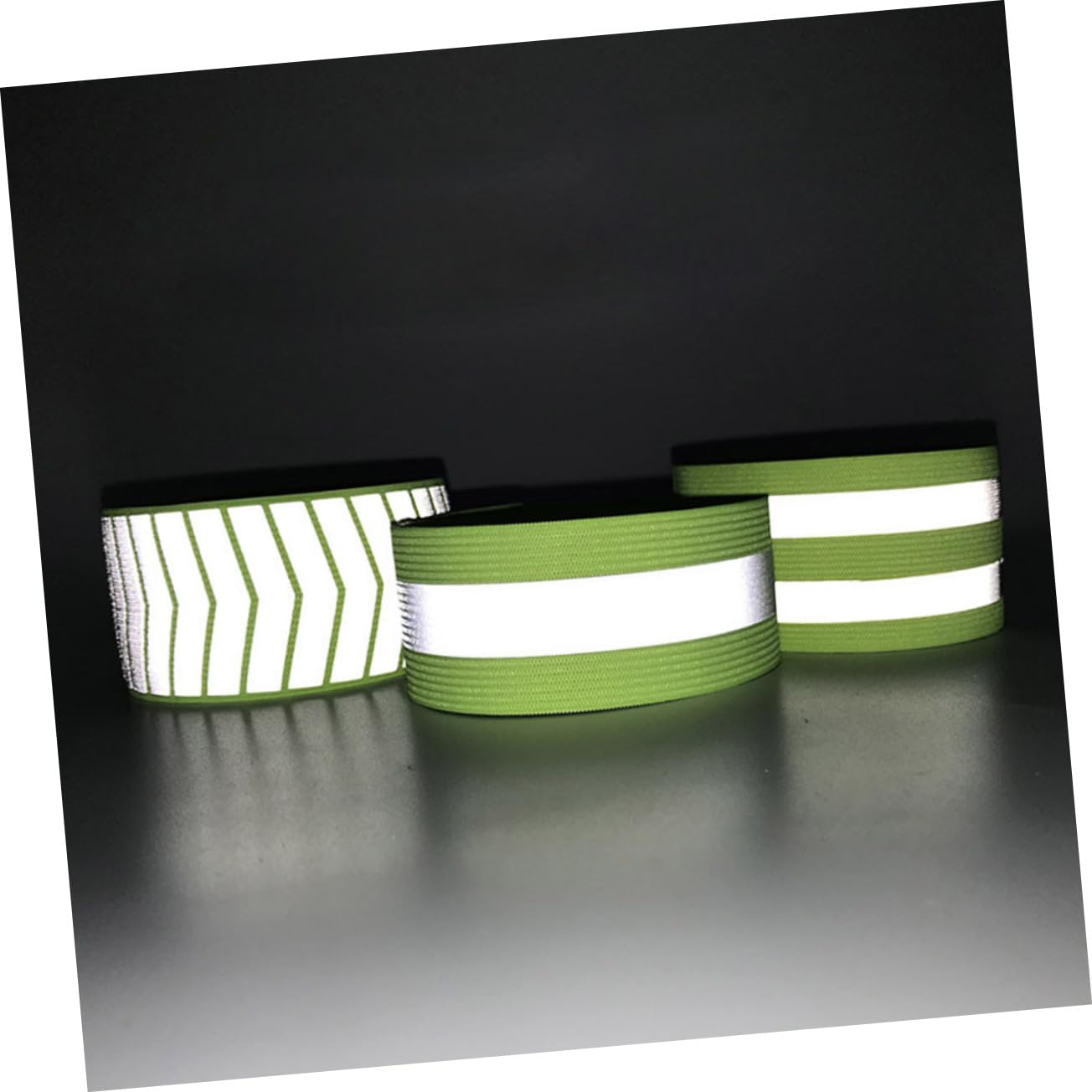 YARNOW Bracciale Riflettente Braccialetti Luminosi Bracciali Luminosi Gruppo Musicale Illuminato Bande Notte Sport Braccialetti di Sicurezza Bracciali Fluorescenti Green