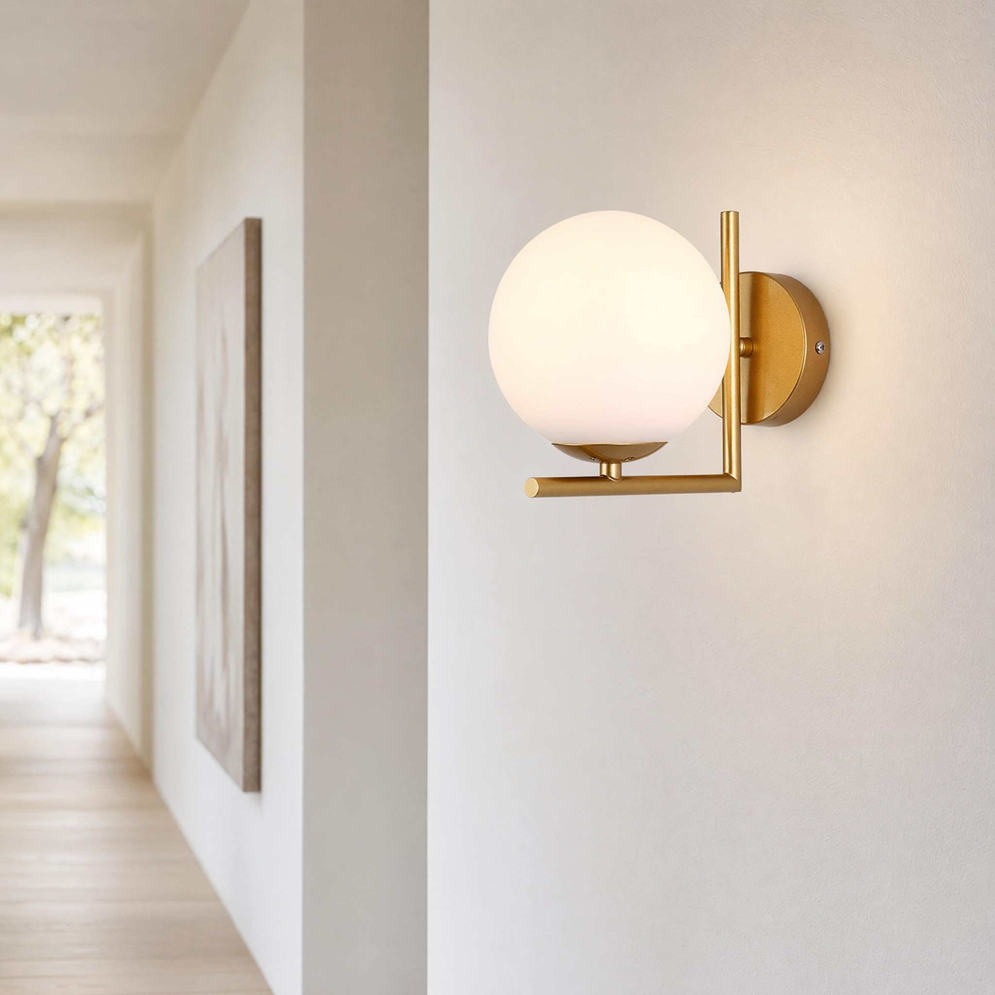 Aplique de pared con bola de cristal blanco, globo de cristal blanco con base dorada, lámpara de pared para cabecera (Dorado)