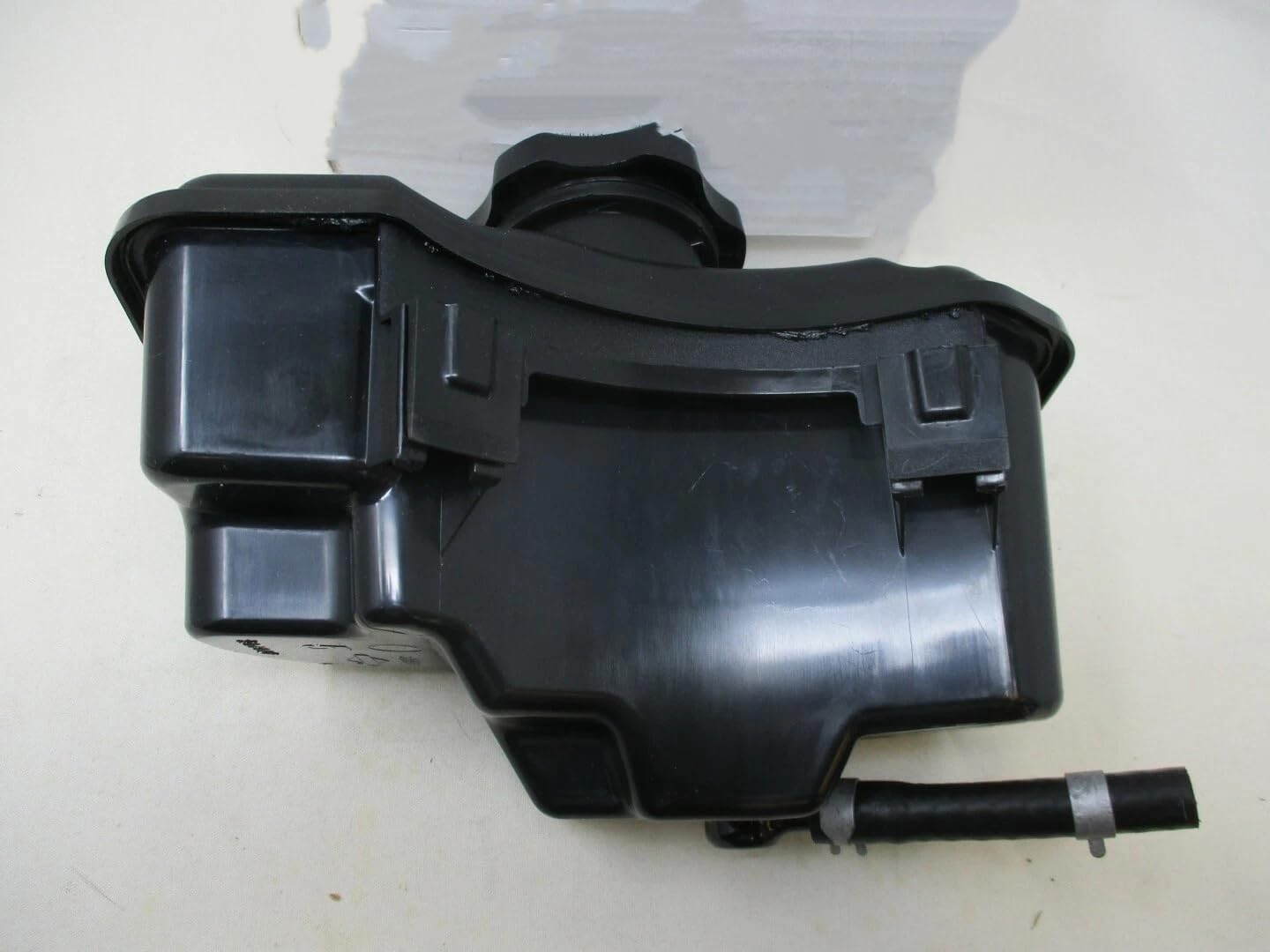 Replacement for Briggs & Stratton Genuine 84004115 594112 Fuel Gas Tank Lawnmower Gas Cap 594061 OEM