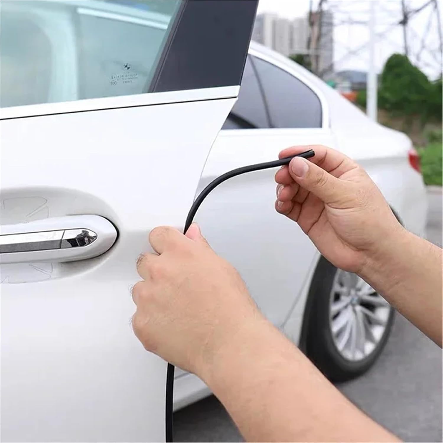 5m Adhesive Scratch Tools Car Door Edge Rubber Scratch Protector Strips Car Styling Mouldings Protection Side Doors Moldings(5M White)