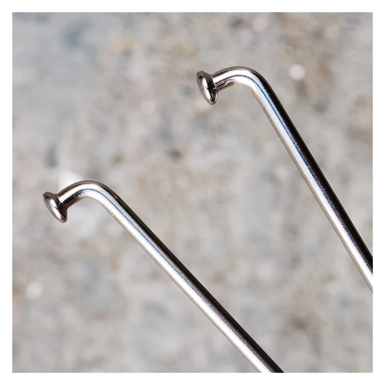 40 sztuk A lot 11G średnica 2,8 mm J-bend szprychy do roweru elektrycznego materiał stal nierdzewna 304 srebrny kolor szprychy do roweru elektrycznego z nakładkami