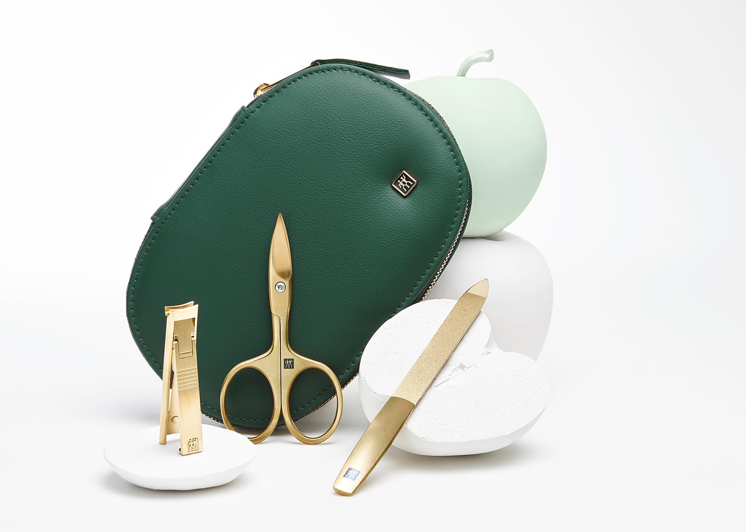 ZWILLING Maniküre- & Pediküre-Set 6-teilig im veganen Apfelleder-Etui, umfangreiches Nagelpflegeset, PVD-Goldbeschichtung, Grün, Premium