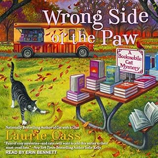 Wrong Side of the Paw Audiolibro Por Laurie Cass arte de portada