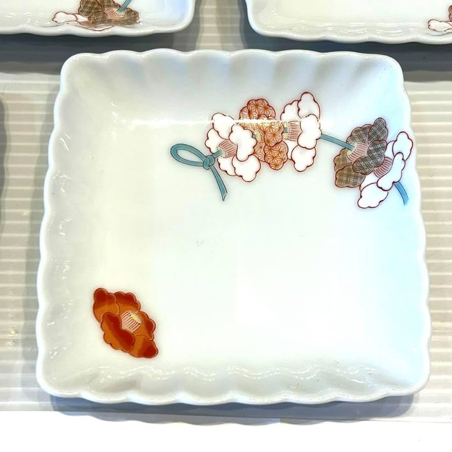 Amazon | 深川製磁 紅白花結び 小皿揃 5枚 深川製 食器