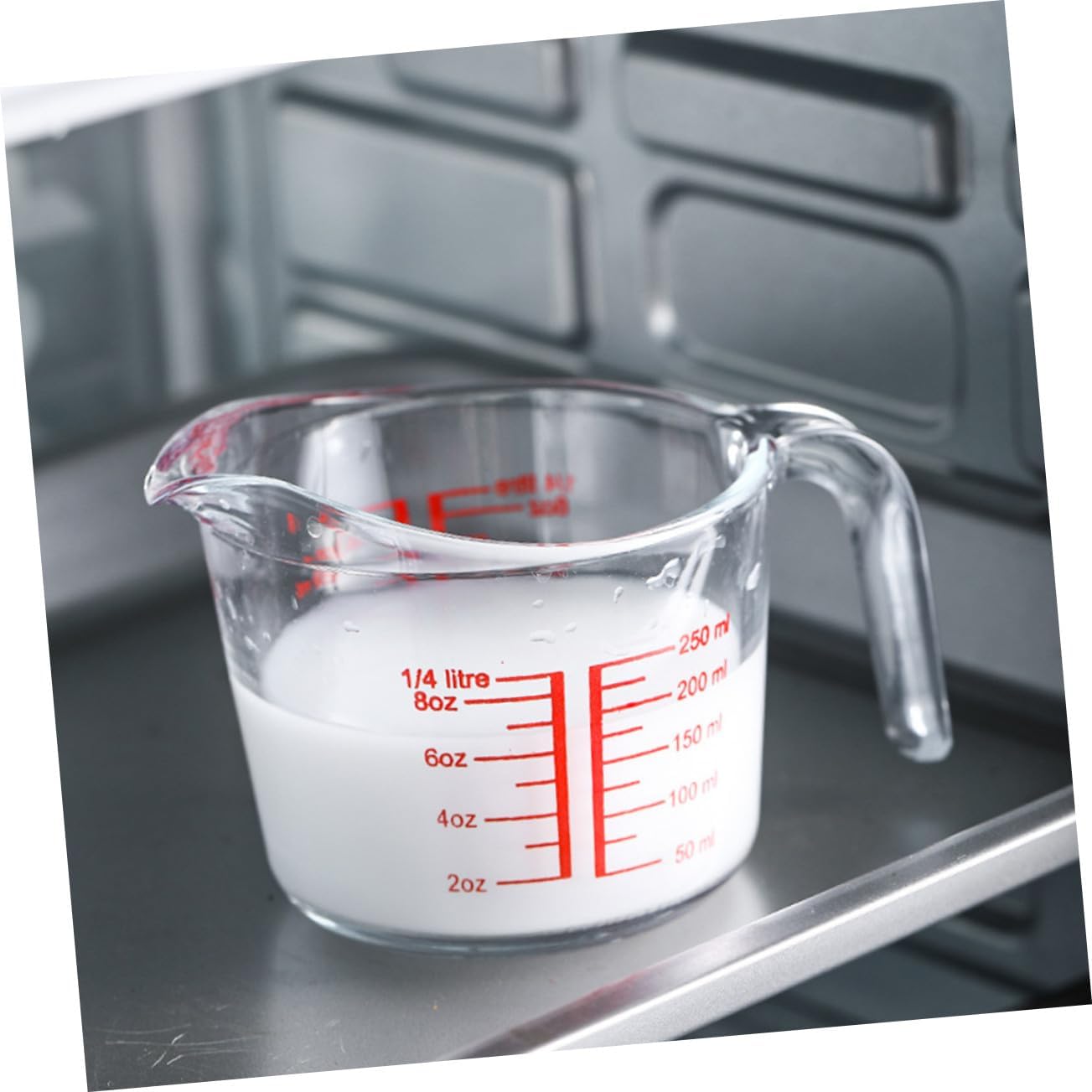 Tempered Borosilicate Glass Measuring Cup Transparent Liquid Scale Kitchen Baking Tool with Wide Mouth and Clear Graduation for Home Shop Restaurant Use