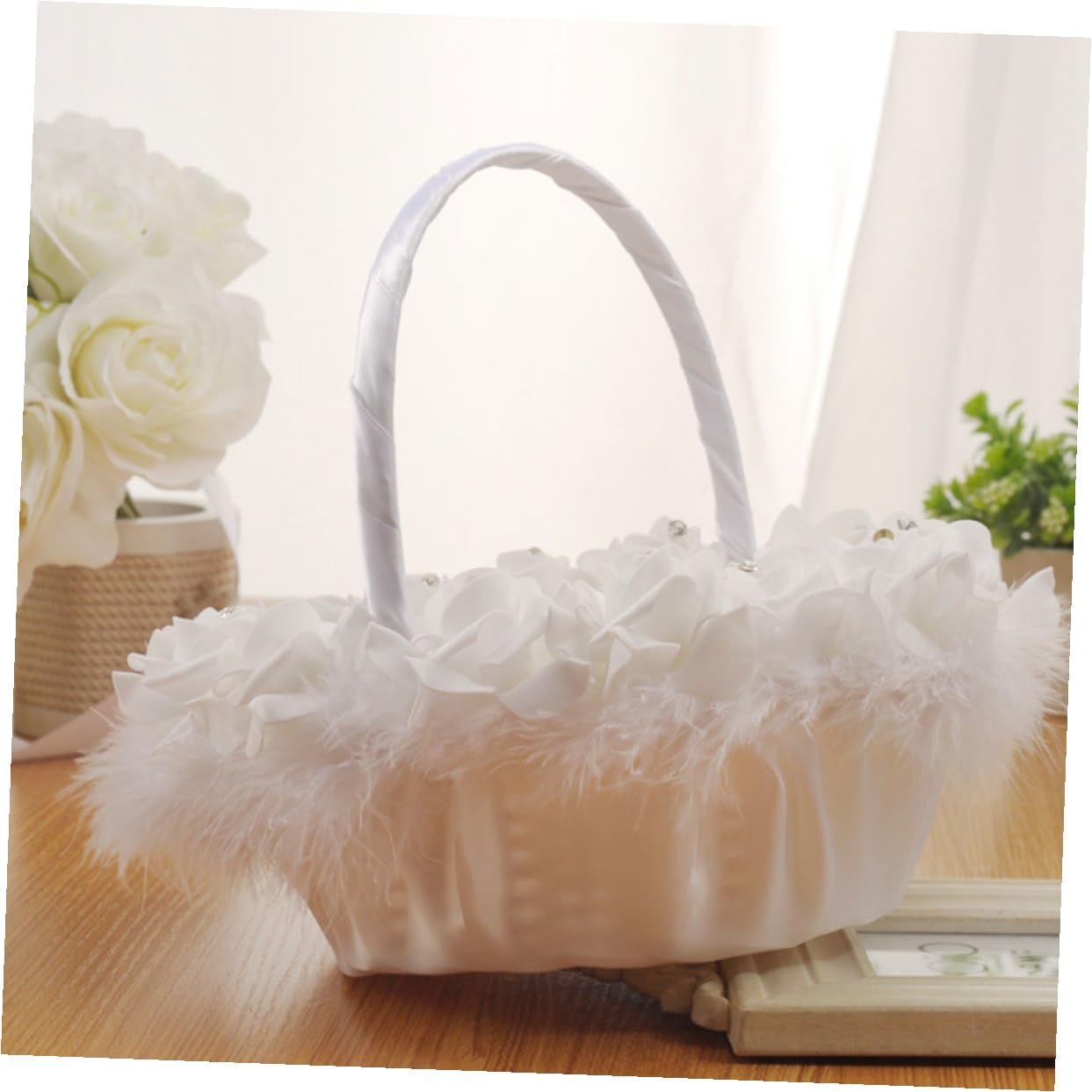 Delicate White Wedding Flower Girl Basket with Handle, Handmade Floral Basket for Bride, Wedding Supplies for Ceremony and Party Decor
