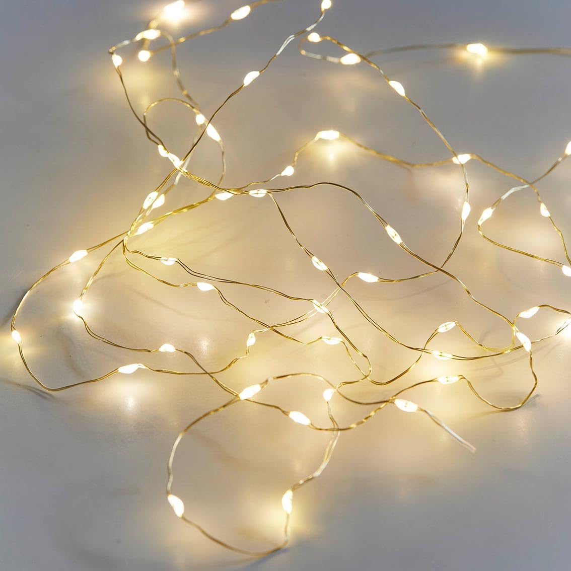 Talking Tables Battery Operated Led String Lights for Indoor use with Gold Wire | Christmas Table Decorations, Wedding, Valentine's Day, Engagement Party, Anniversary– 60 Bulbs 3m