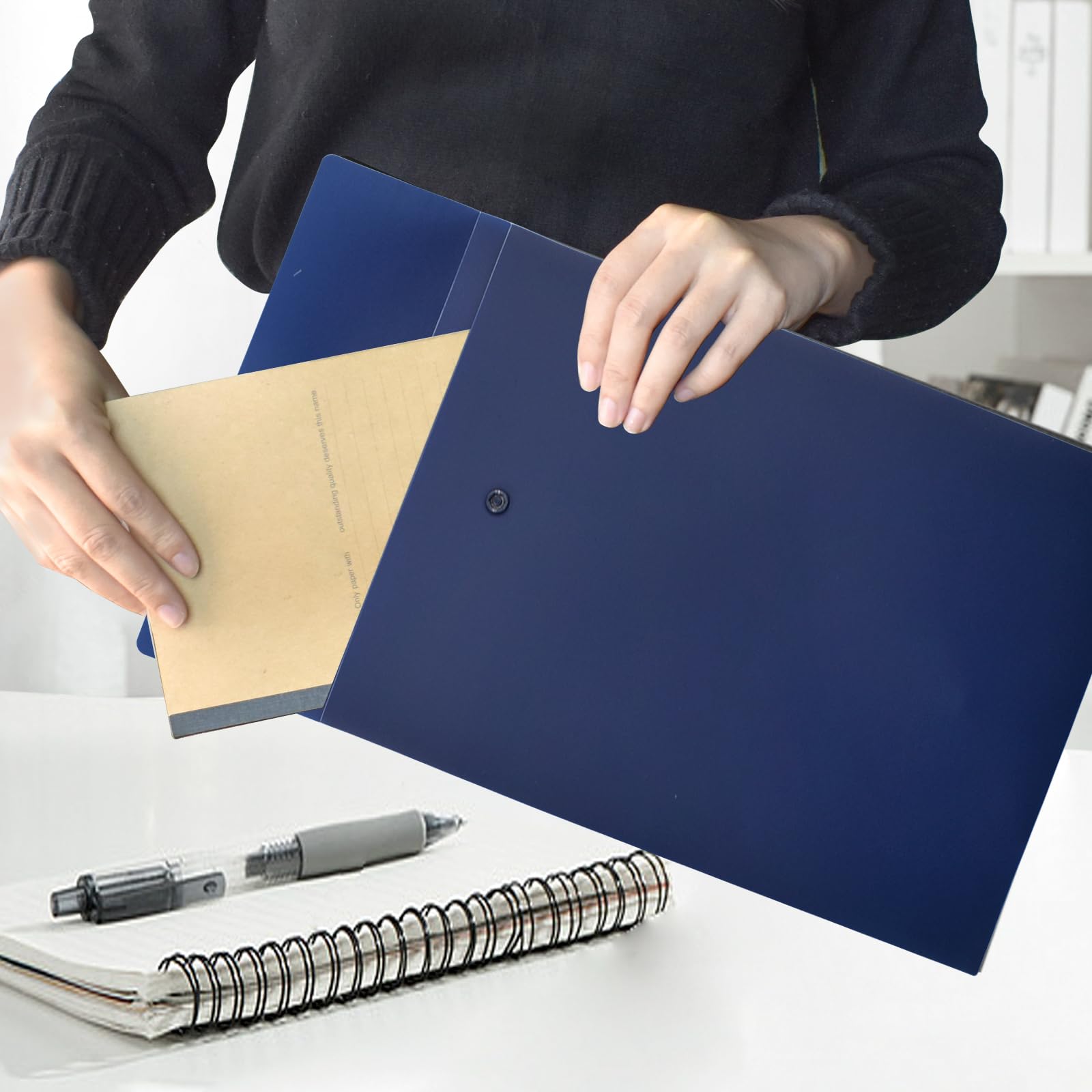 VANRA - Carpetas verticales de archivo de plástico, fundas para documentos de proyectos con cierre de botón a presión, tamaño A4 o carta paquete de 5, azul marino