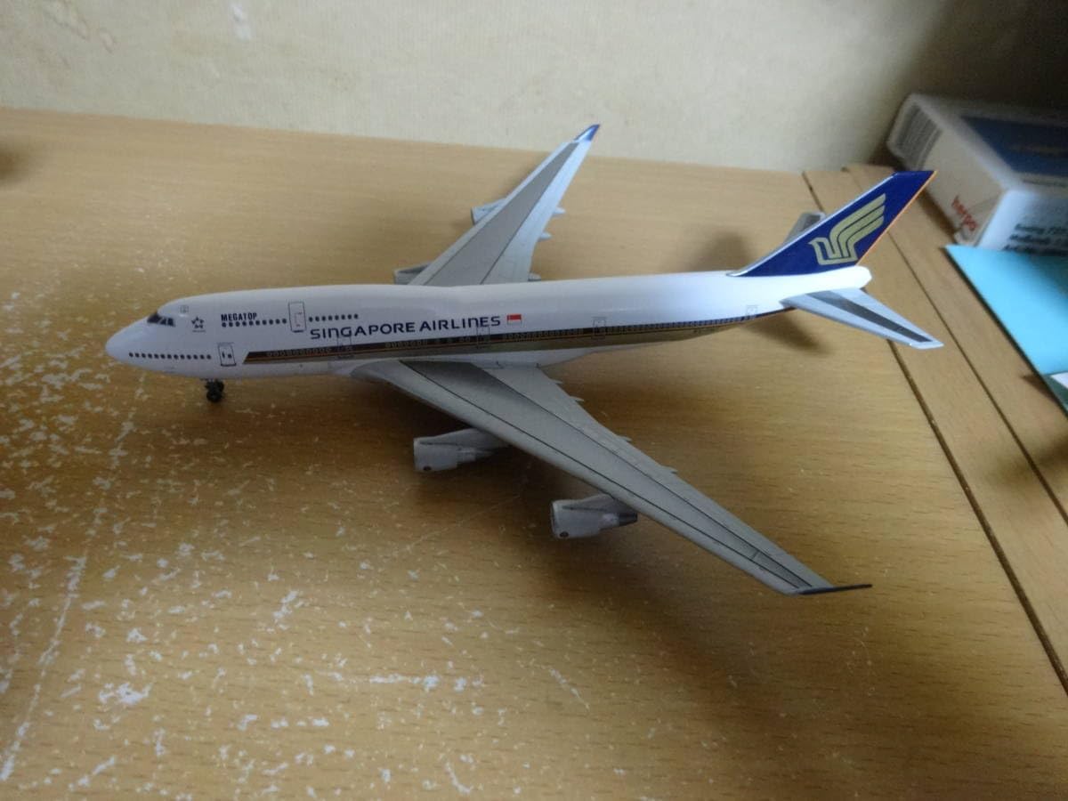1/400 ドラゴン シンガポール航空 747-400 SQ Wings 1:200