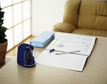 Amazon.co.jp: クツワ STAD 鉛筆削り 安全電池えんぴつけずり Amazon.co.jp: クツワ STAD 鉛筆削り 安全電池えんぴつけずり