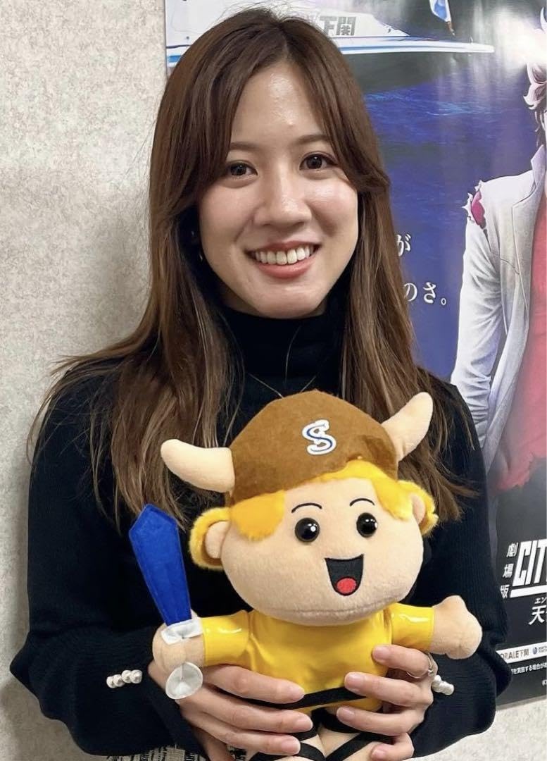 Amazon.co.jp: 實森美佑 4963 選手フェイスタオル : おもちゃ