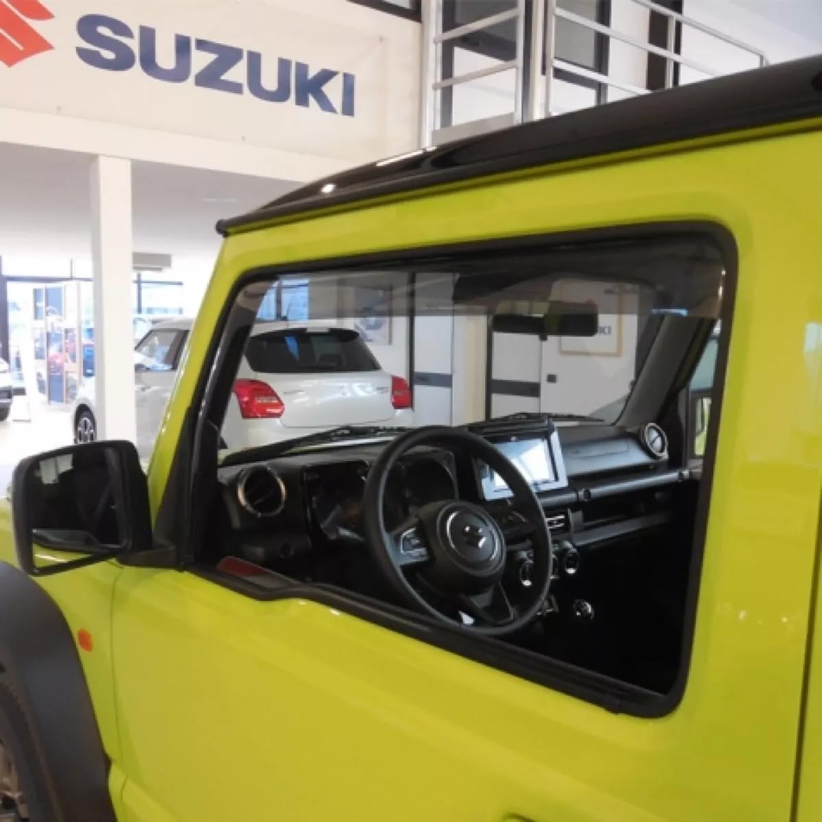 FARAD SET ANTIVENTO PER JIMNY 3P DAL 2018 COLORE FUME' ANTIVENTO DEFLETTORI