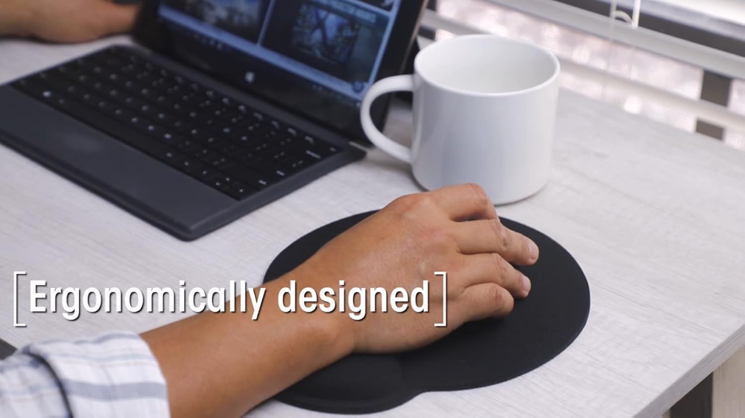 MANHATTAN Small Gel Mouse Pad - with Soft Wrist Support, Non-Slip Base, Ergonomic Design - for Laptop, Computer, PC Mouse - Lifetime Mfg Warranty - Black, 434362 image 5