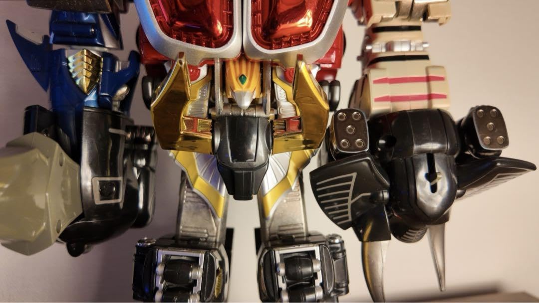 Amazon.co.jp: DX百獣戦隊 ガオレンジャー ガオナイト グッズ : おもちゃ