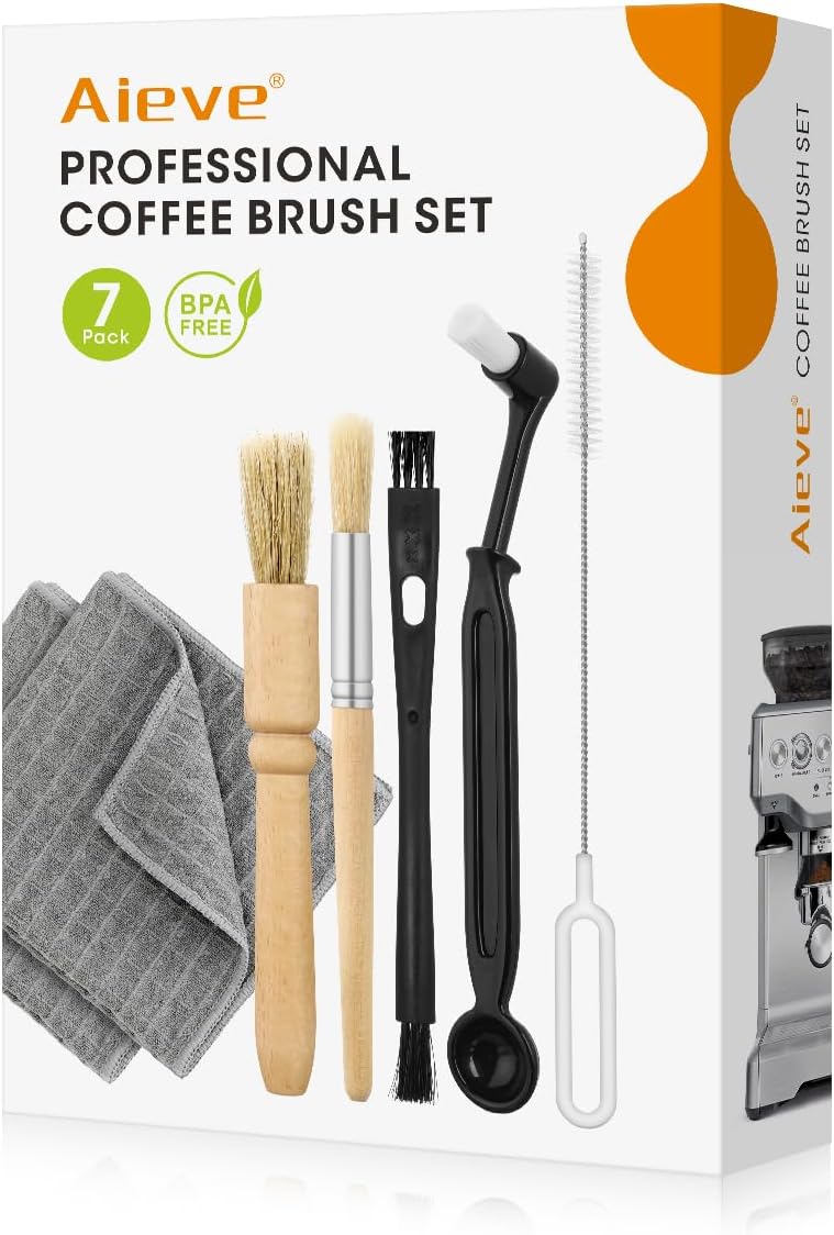 Aieve Coffee Cleaning Brush Set, 7 Pcs Espresso Coffee Brush Kit includes Cleaning Towel, Wooden Coffee Grinder Brush, Nylon Brush for Coffee Pot, Pasta Maker