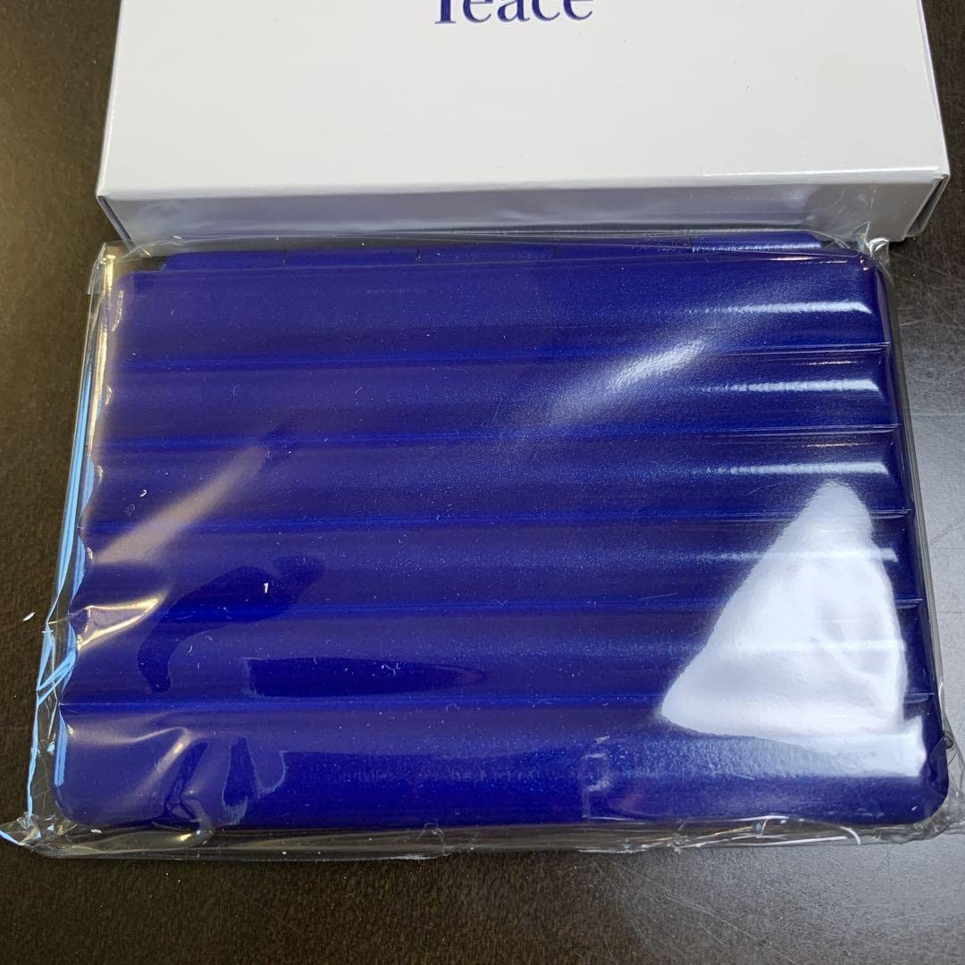 Amazon.co.jp: Peace 携帯灰皿 限定品 : ファッション