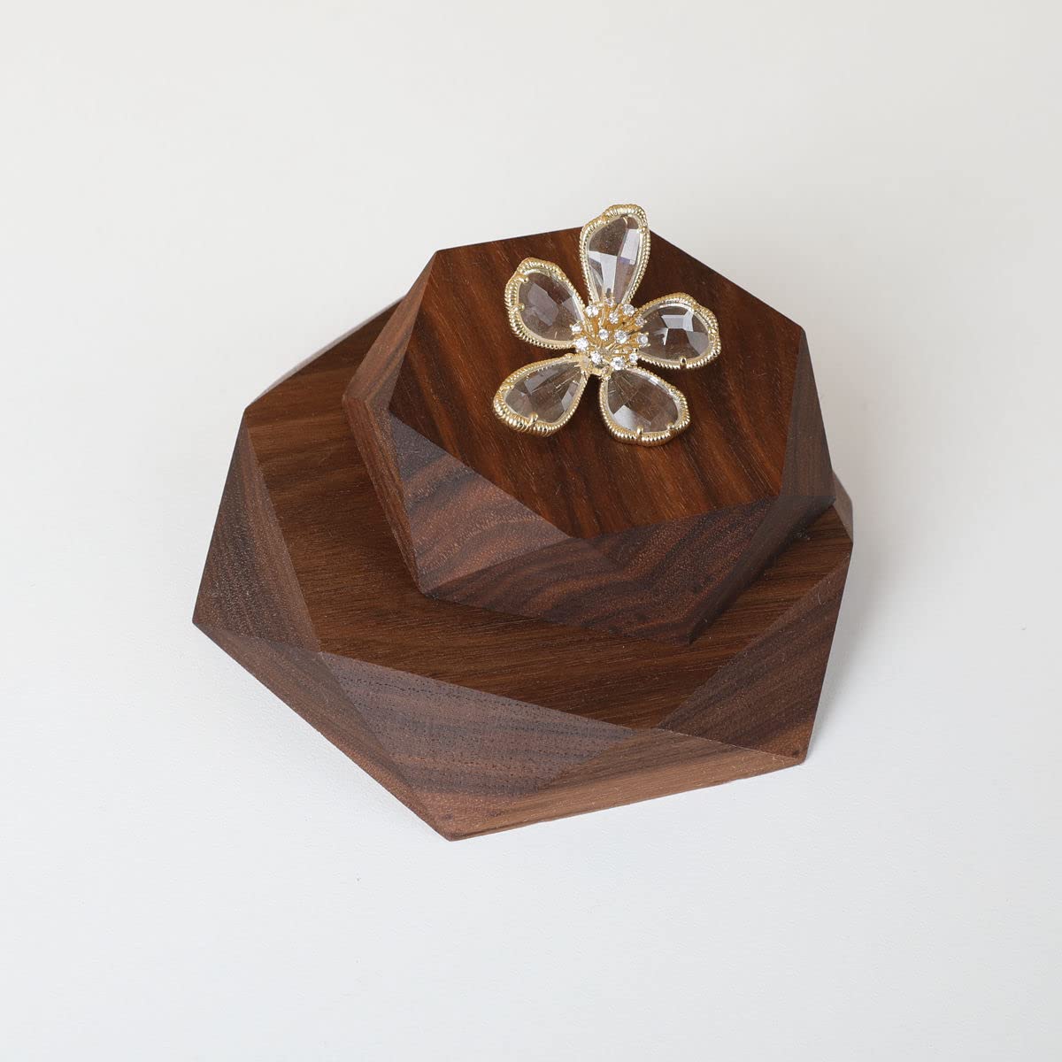 2 vassoi espositori in legno per gioielli, esagono espositore per gioielli, oggetti di scena per negozio di gioielli e fotografie, vassoio esagonale in noce, 2 pezzi