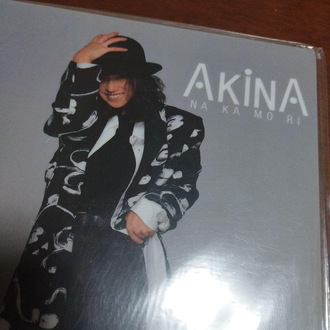 Amazon.co.jp: 中森明菜 公式グッズ 下敷き () : 文房具・オフィス用品