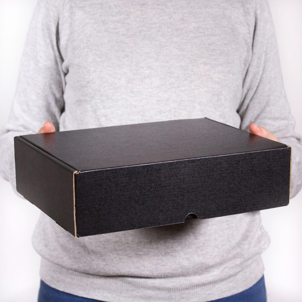 Lot de 10 boîtes en carton noir pour expédition postale, boîte automontable idéale pour cadeau, boîte en carton robuste, dimensions 30x22x8 cm