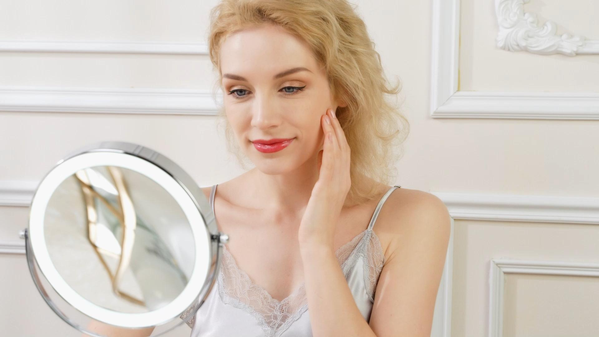 Espejo para maquillaje con luz y aumento 10x, 8 pulg. miniatura 7