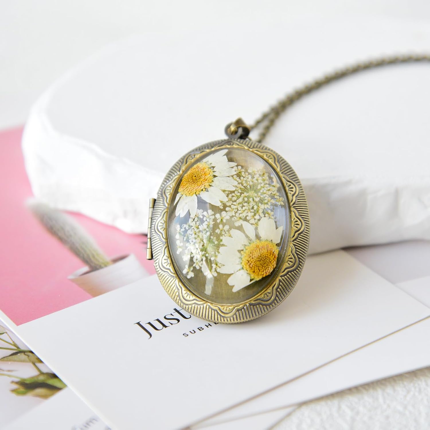 Vintage Photo Locket Necklace Handmade Pressed Flower Locket Necklace for Women - Image 3