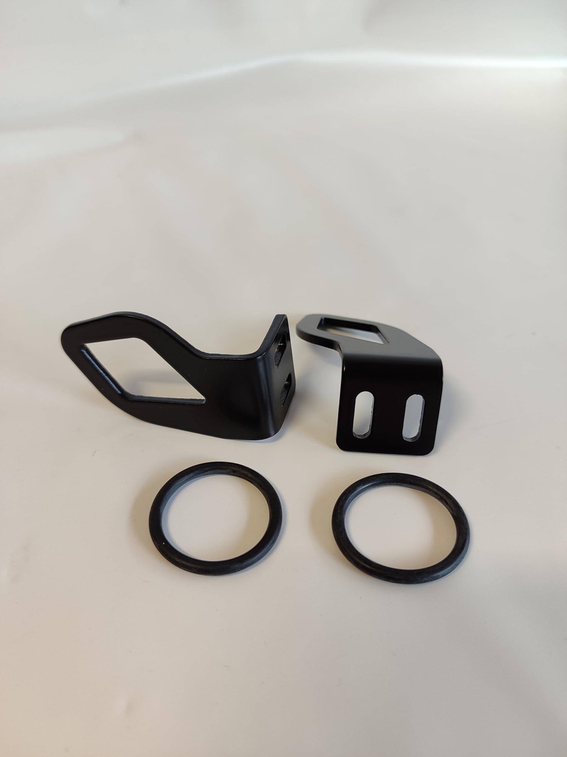 kurzer Kennzeichenhalter für Ducati 698 Hypermotard RVE Mono Heckumbau Kennzeichenhalter kurz Tail Tidy Supermoto Motard kurzes Heck für Ducati OEM Blinker