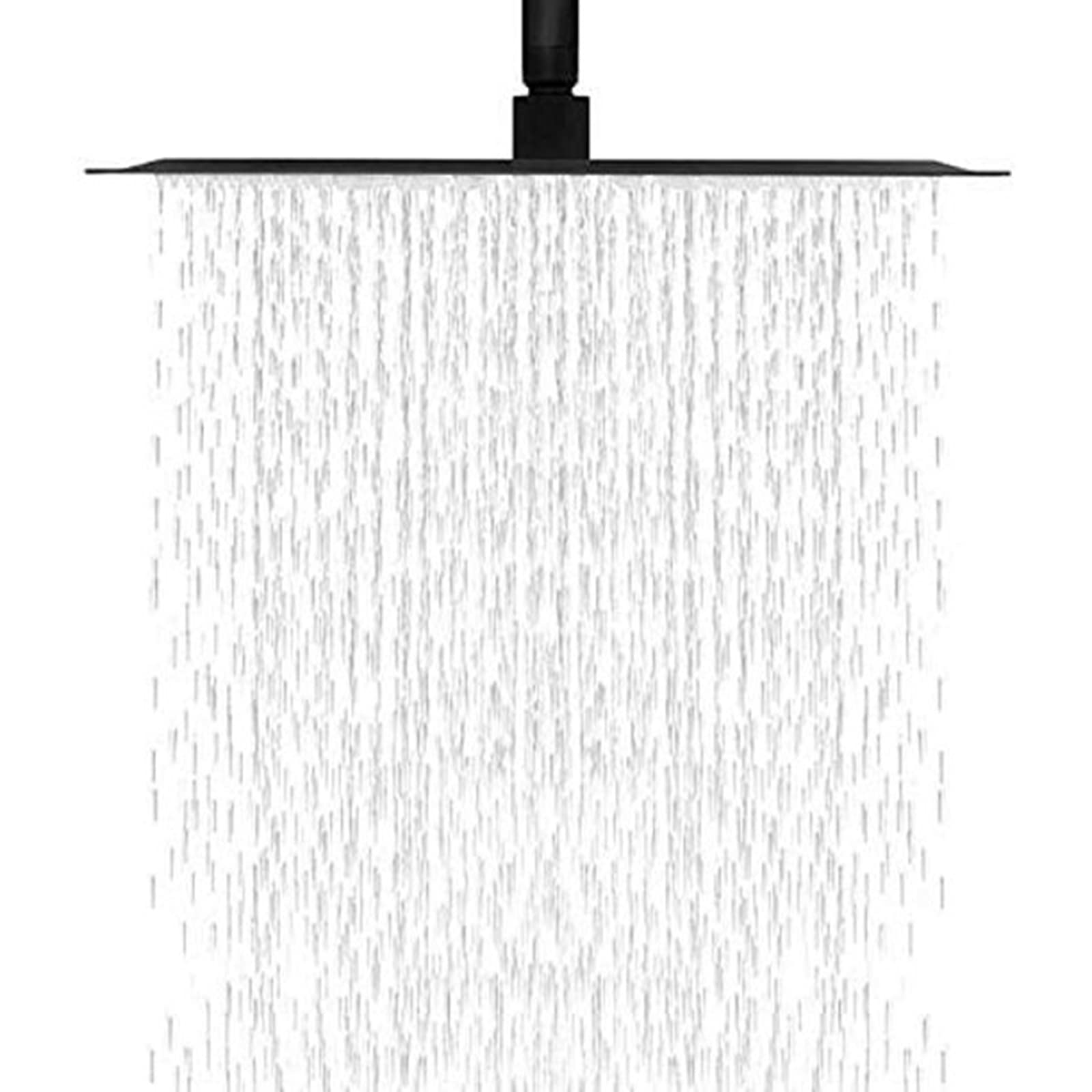 Pommeau de douche effet pluie grand format pour douche italienne moderne