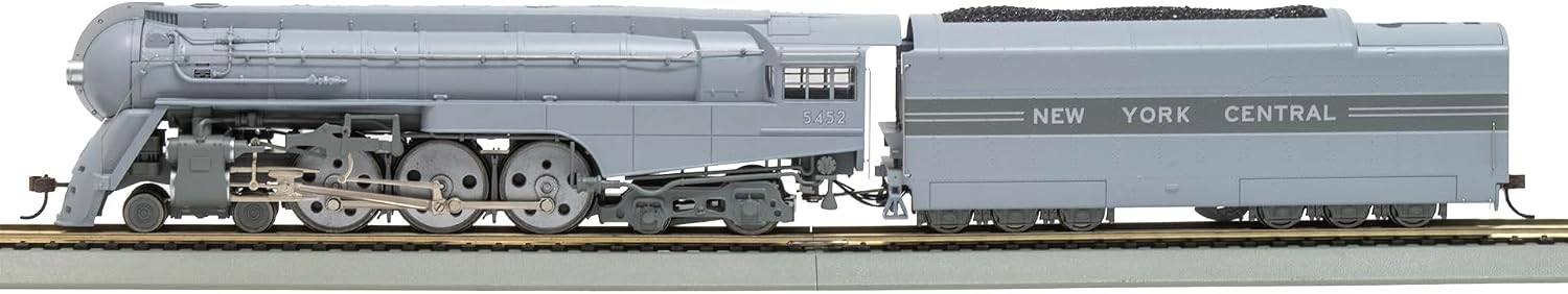Bachmann Trains - Dreyfuss Streamlined Hudson with DCC TCS WOWSound® On Board - NEW YORK Central #5452 (1940 Livery w/Scullin Drivers) - HO Scale