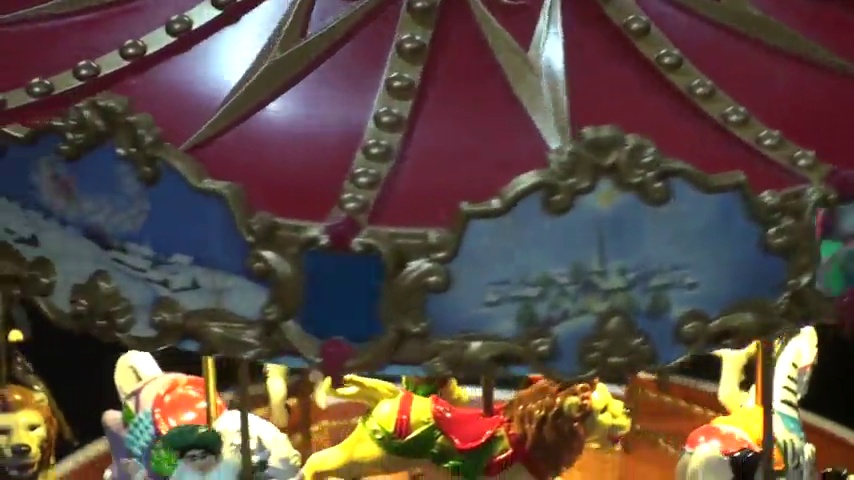 オルゴール Mr. Christmas Triple Decker Carousel Amazon.com: Mr. Christmas Triple Decker Carousel : Home