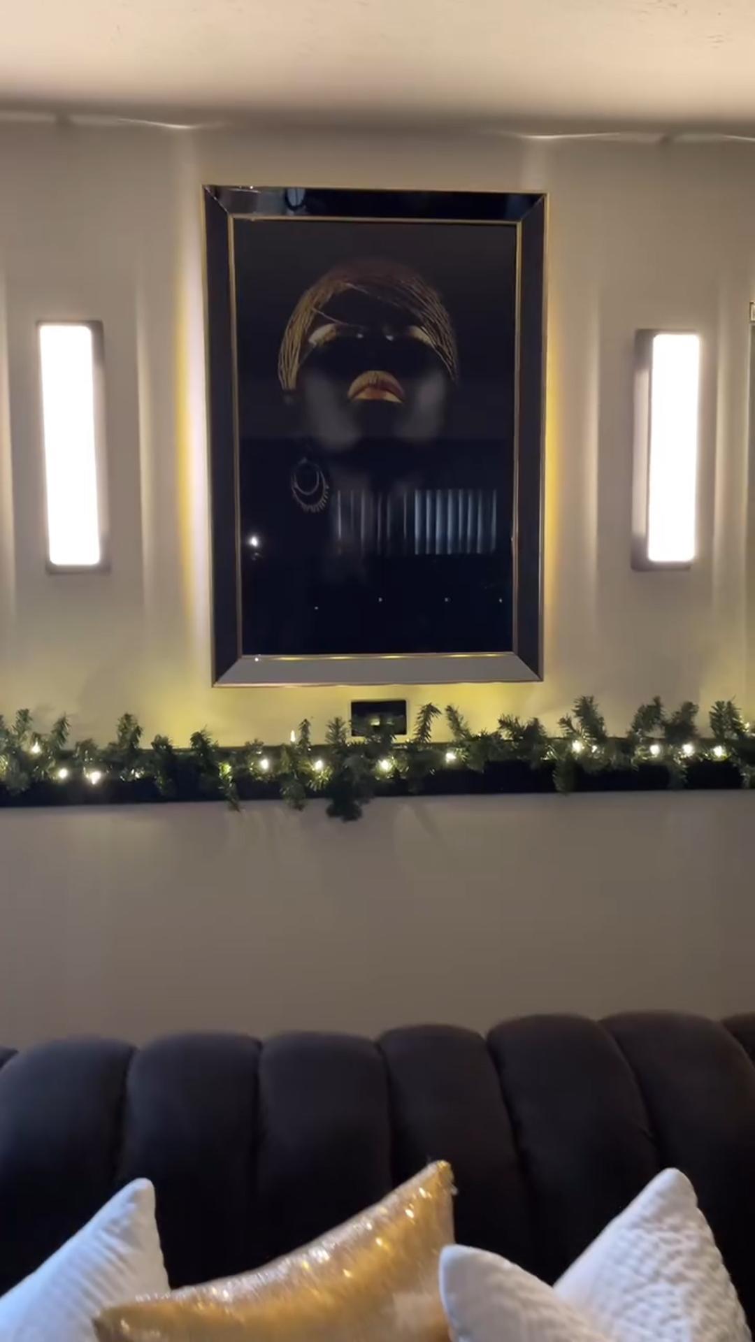 Image of Alabaster Wall Sconces 20 inch Gold Bathroom Vanity Light Indoor Natural Marble Brass Alabaster Wall Lights for Living Room Modern Alabaster Wall Lighting for Dining Room Bedroom Stairs