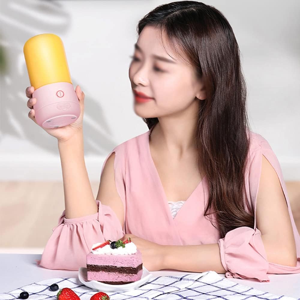 Juicer Household Fruit Small Portable Mini Electric Multi-function Cooking(D)