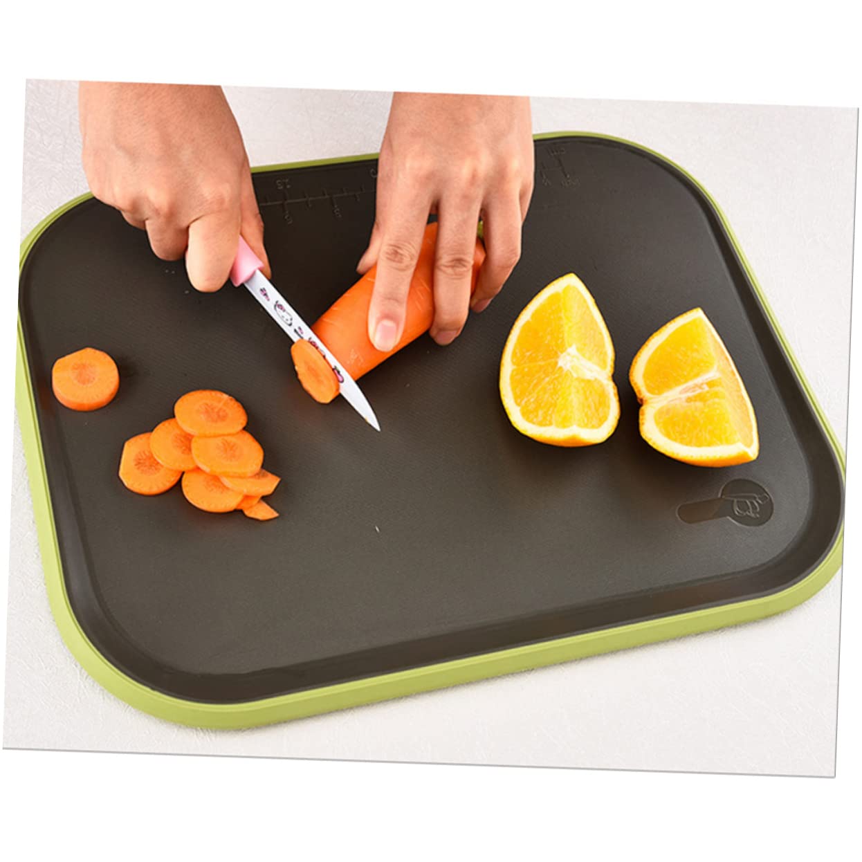 Planche à Découper Antidérapante Double Face Multifonctionnelle | Pp, Facile à Nettoyer, Format Épais, pour Fromage et Fruits, Usage la Cuisine et Maison