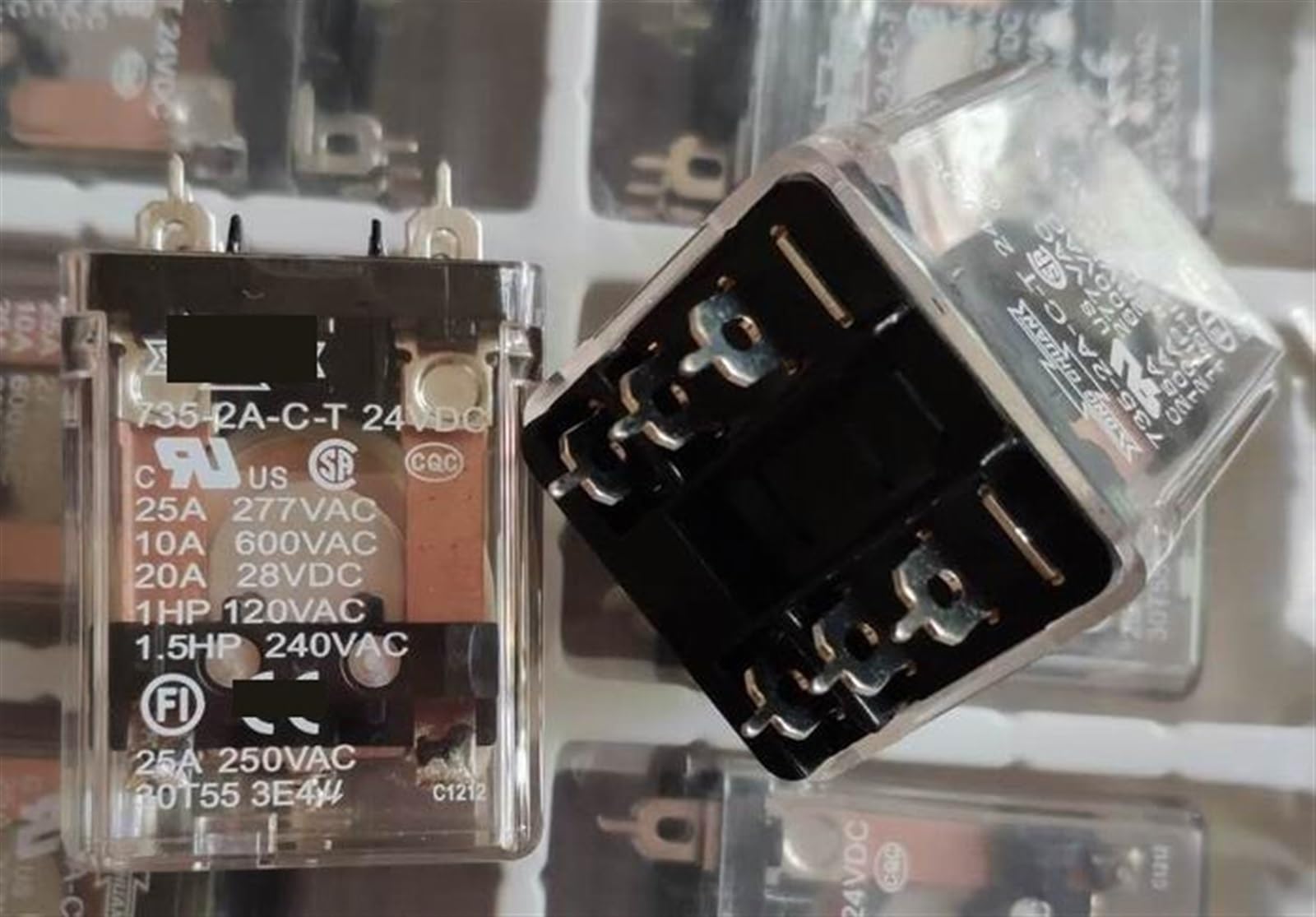 Relé 24VDC de potencia 735-2A-CT con interruptor de 6 pines 25A electromecánico 2