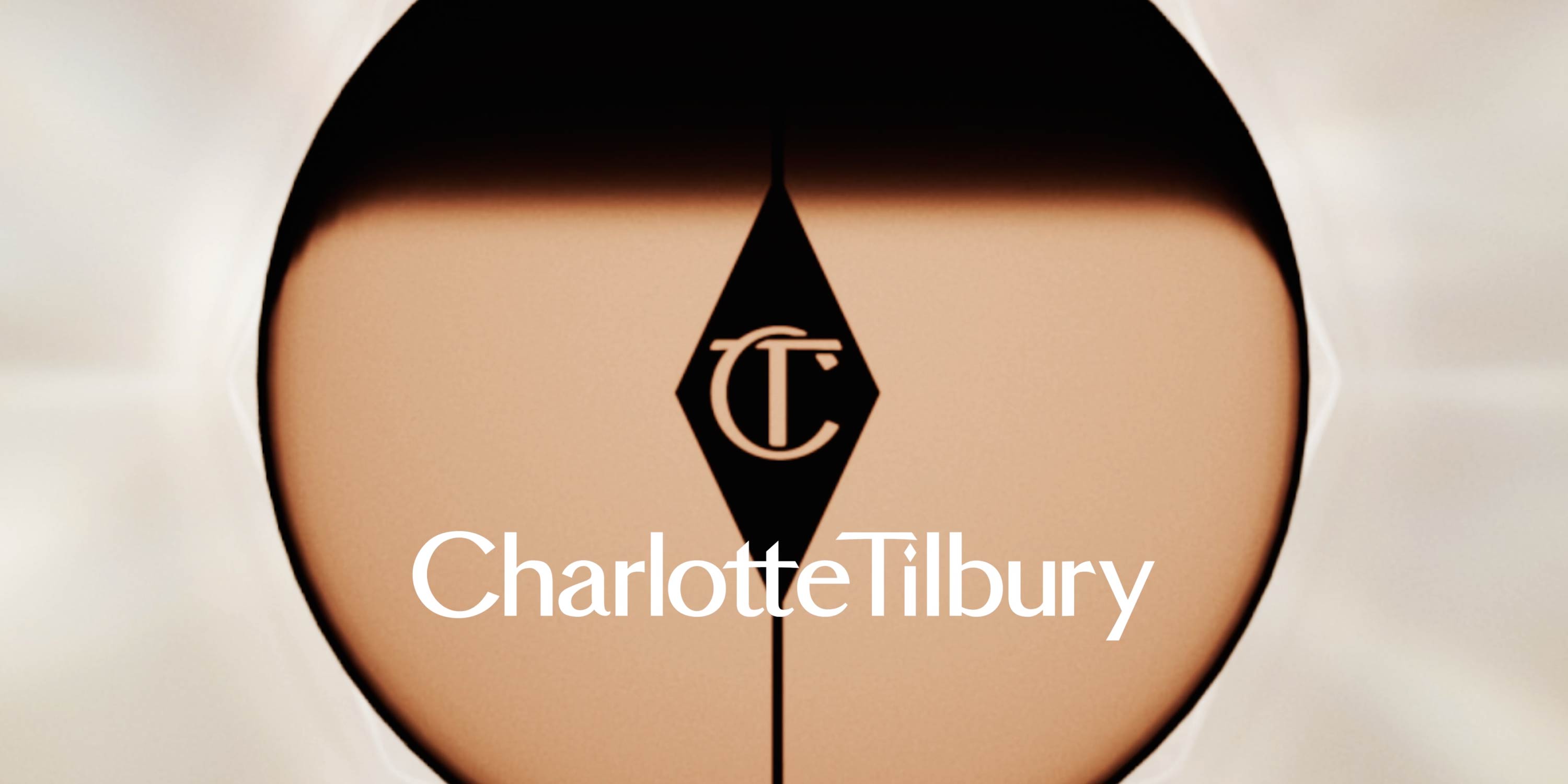 Charlotte Tilbury Magic Cream Face Moisturizer - Firming & Hydrating Face Cream to Create a Smoother-Looking Base for Makeup - Enriched with Vitamins C & E, Peptide Complex & Hyaluronic Acid