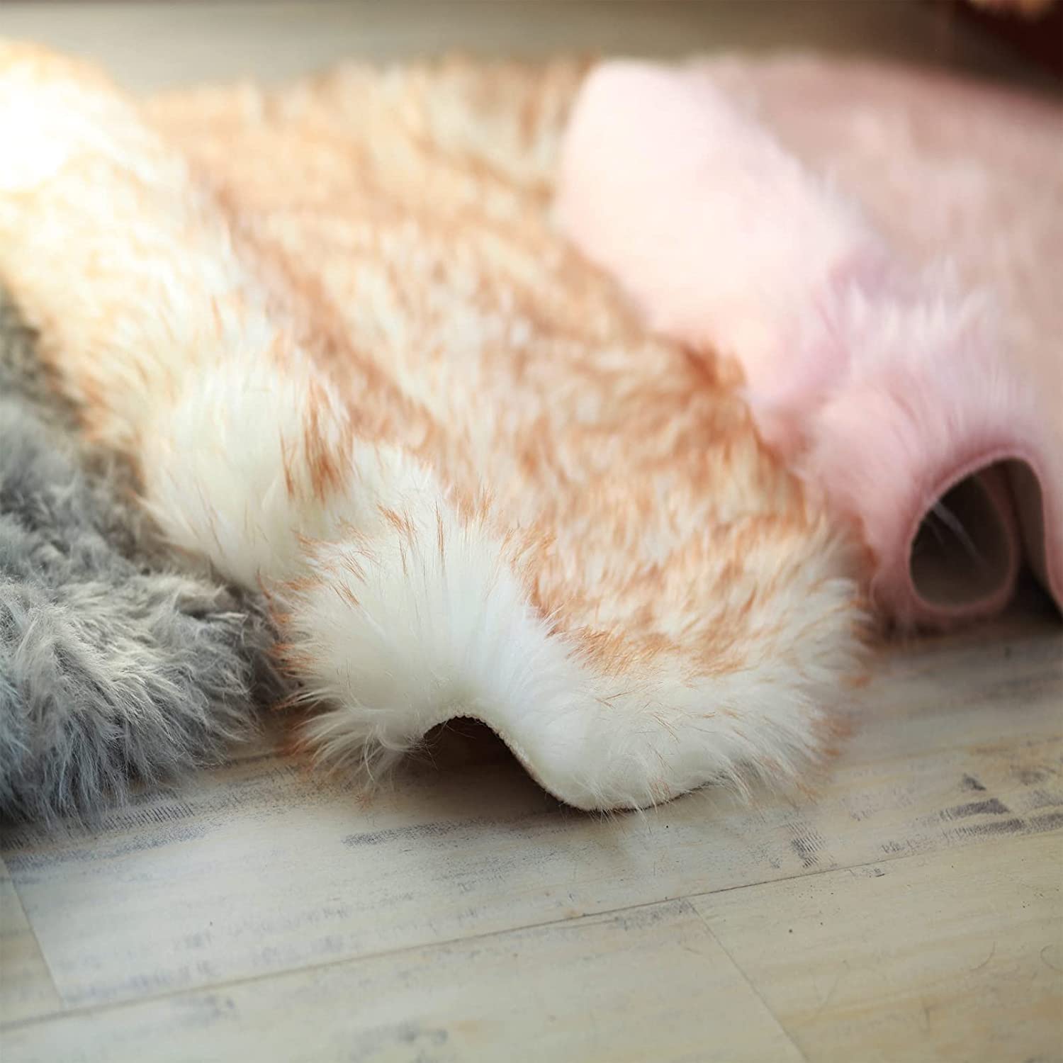 Gra8 Fluffy Heart Shaped Rug Bedroom, for Kids Room, Carpet for Teen's Room, Shaggy Heart Rug for Nursery Room, Fuzzy Plush Rug Wool Carpet Bed Side Rug (50 x 40cm) (Pink) 3