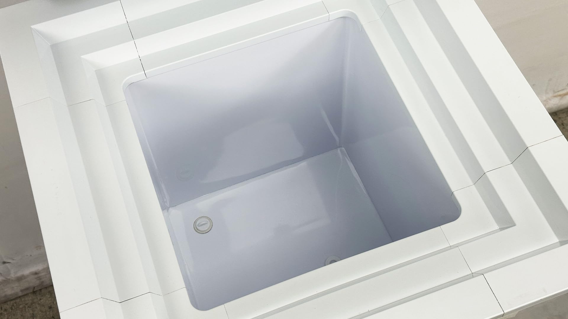 Commercial 35 Lab Chest Freezer Ultra-Low Dw-86w35 Etl on Fridge.com - View 6