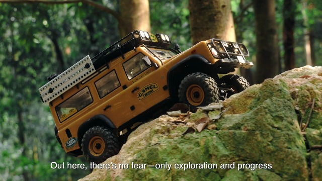 Amazon.com: FMS 1/10 FCX10S Land Rover Camel Trophy Edition RC
