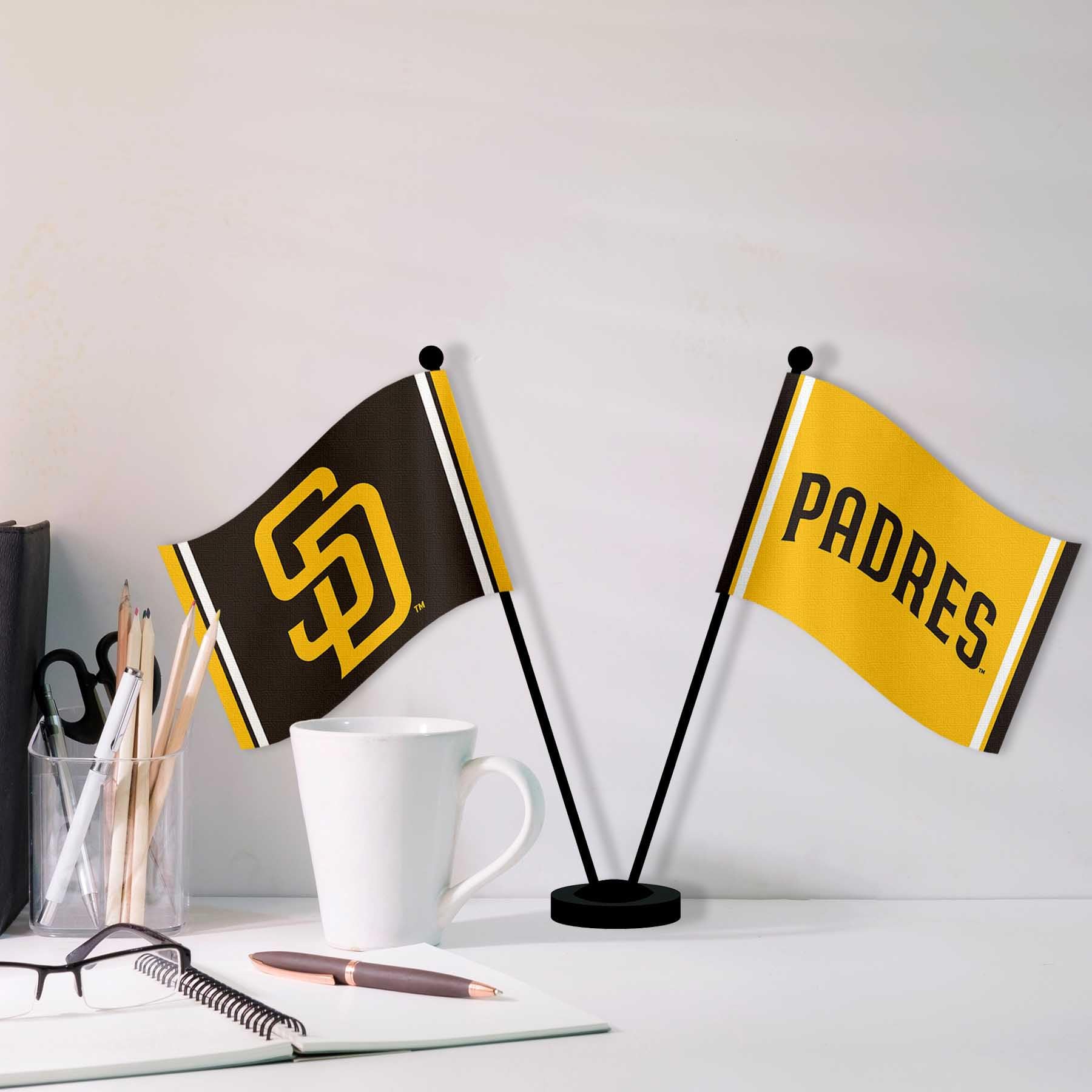 WinCraft San Diego Padres Desk & Table Top Flag Set - Officially Licensed, 4x6 Inch
