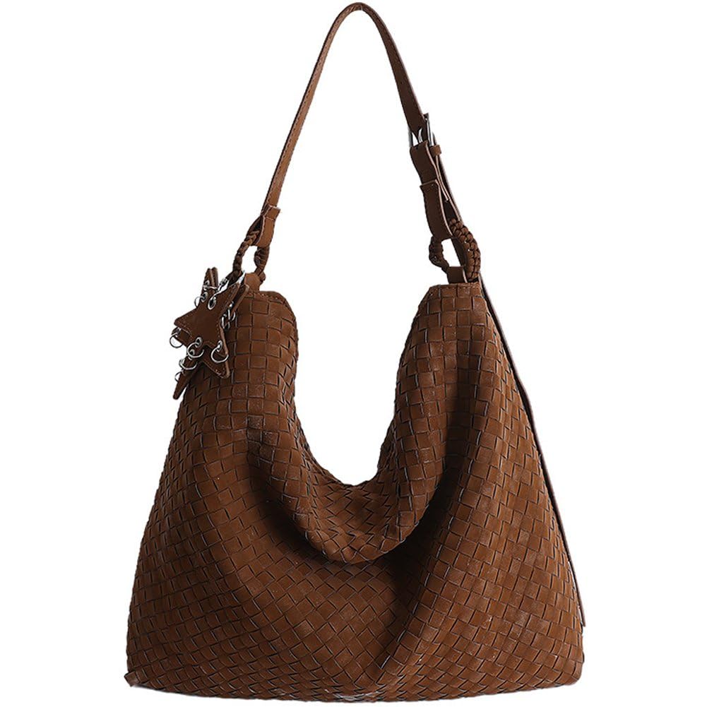 Daim PU de haute qualité pour ce sac hobo polyvalent au fini suède