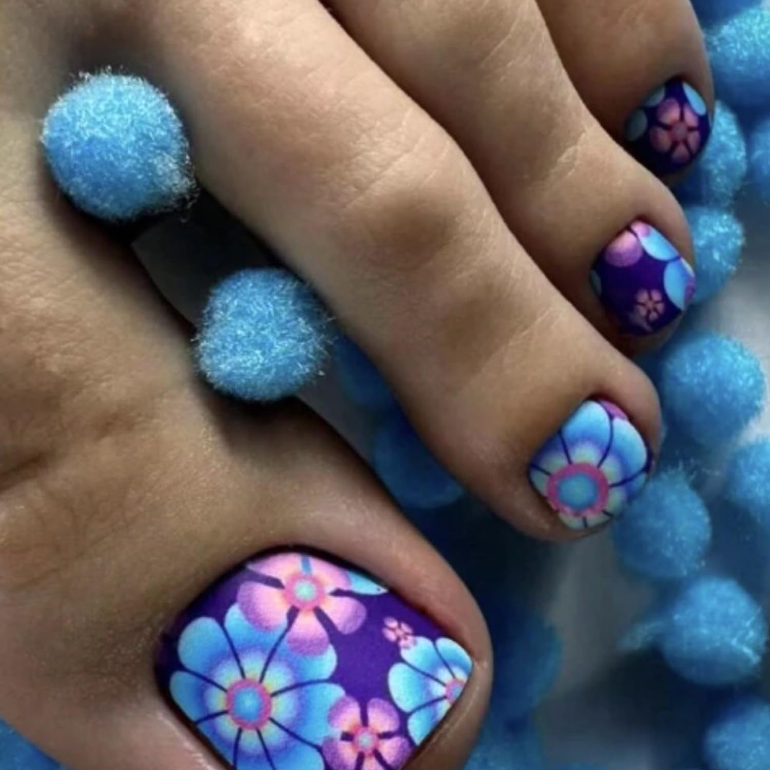 Blue Purple Flower Press On Toenails - Matte Gradient Design