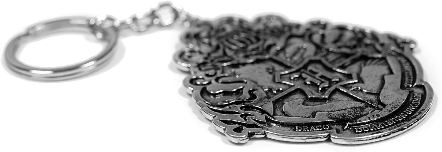 Authentic Harry Potter Hogwarts Crest 3 Inch Diecast Keychain Stylish 3 in Replica Featuring Ravenclaw Slytherin Gryffindor Hufflepuff House Figures Pendant 3" Unique Decorative Charm Accessory Gifts