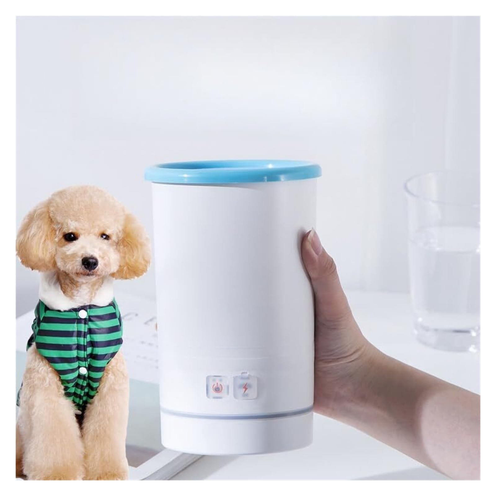 Limpiador automático de patas de perro para perros pequeños y medianos, lavadora portátil para pies de mascotas con cepillo de silicona suave, opciones blancas y negras (L)