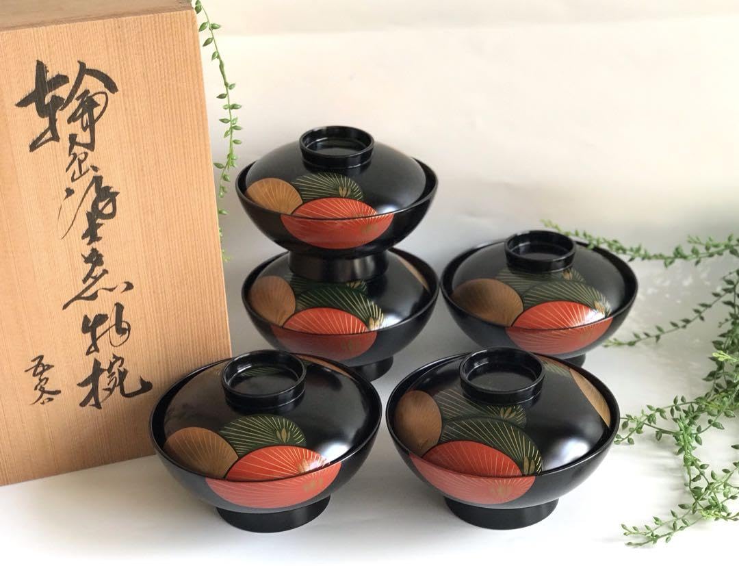 Amazon.co.jp: 能登輪島塗 漆塗り 松蒔絵 木製 蓋付椀 煮物椀 5客  