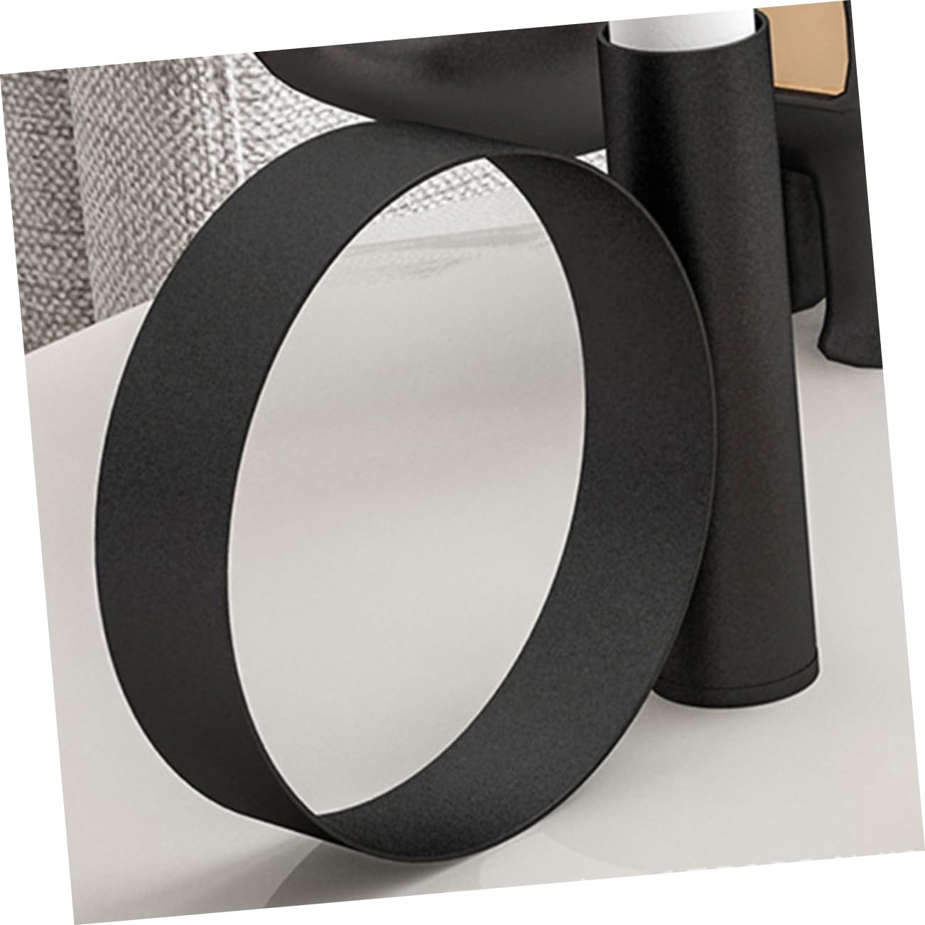 Cabilock 1pc Creative Candlestick Nordic Style Candlestick Black Candle Holder Home Decor Iron Candle Stick Dinner Table Decor Wedding Table Decor Candle Holders Metal Candle Holder Simple